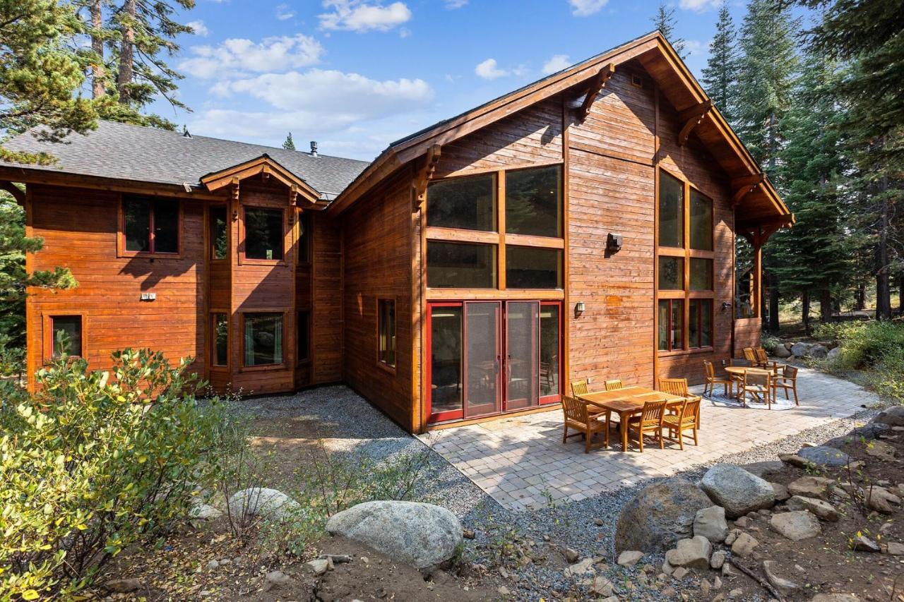 Bear Meadows Lodge - Hot Tub - Tahoe Donner Home トラッキー エクステリア 写真