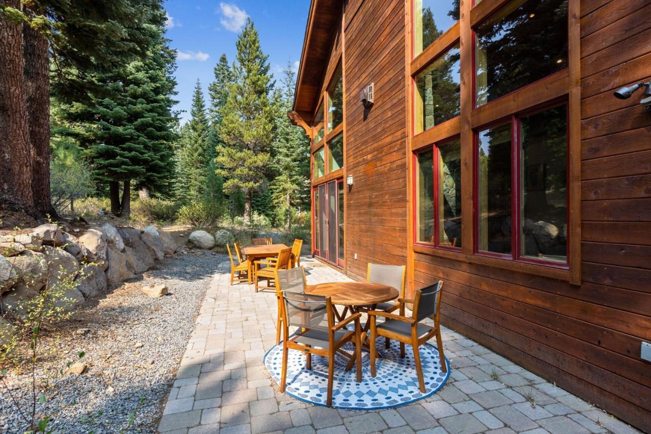 Bear Meadows Lodge - Hot Tub - Tahoe Donner Home トラッキー エクステリア 写真