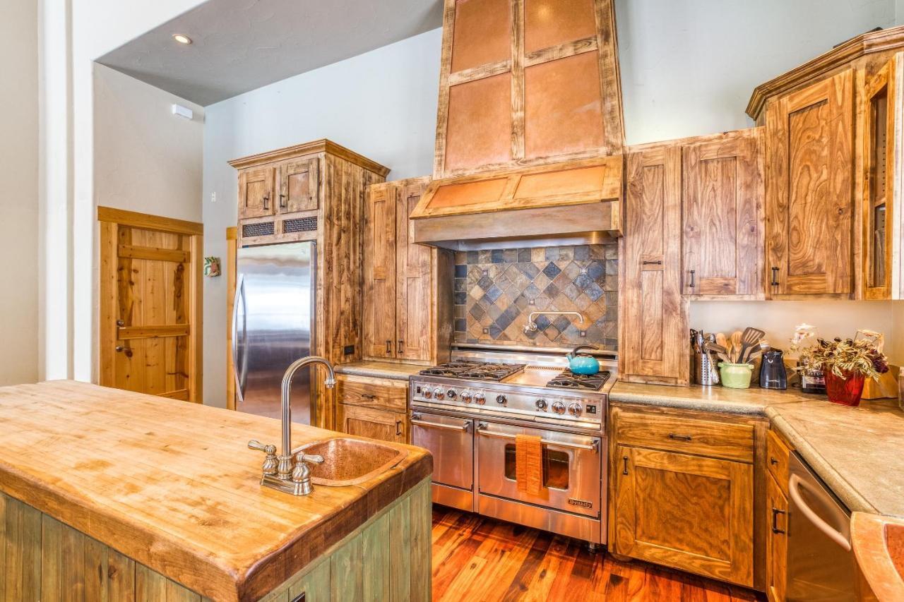 Bear Meadows Lodge - Hot Tub - Tahoe Donner Home トラッキー エクステリア 写真